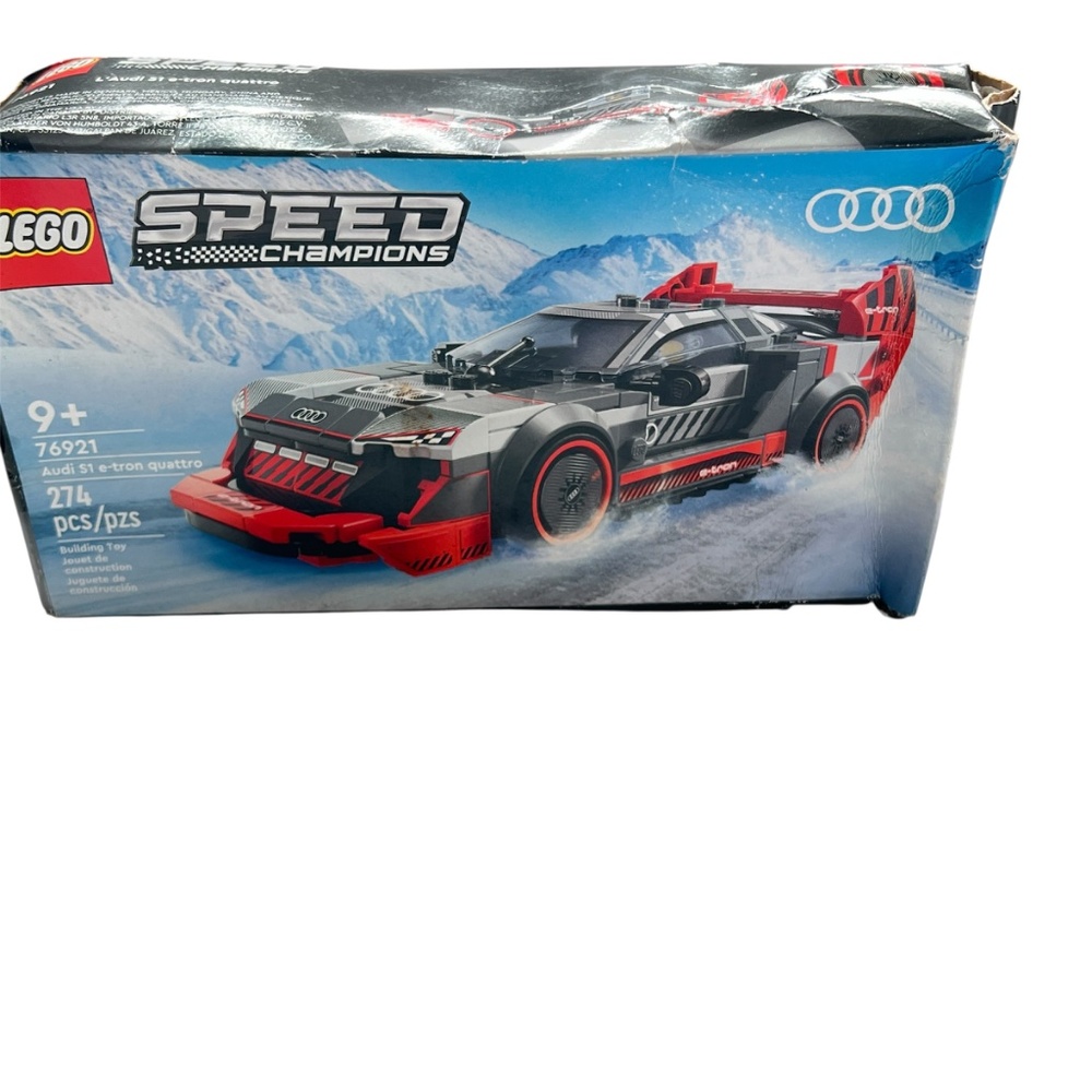 LEGO Speed Champions Audi S1 e-tron Quattro #76921 Age 9+ 274 pcs New Flawed Box
